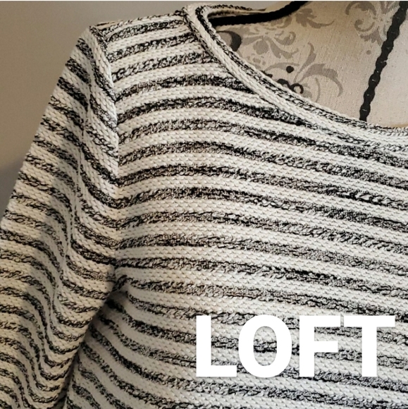 LOFT BLOUSE SZ S - Picture 1 of 7